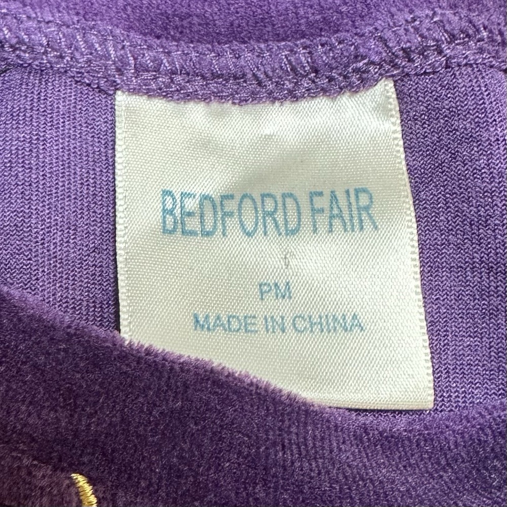 Vintage Bedford Fair Womens Petite Med Purple Velour Sweatshirt Embellished Y2K - Picture 5 of 6